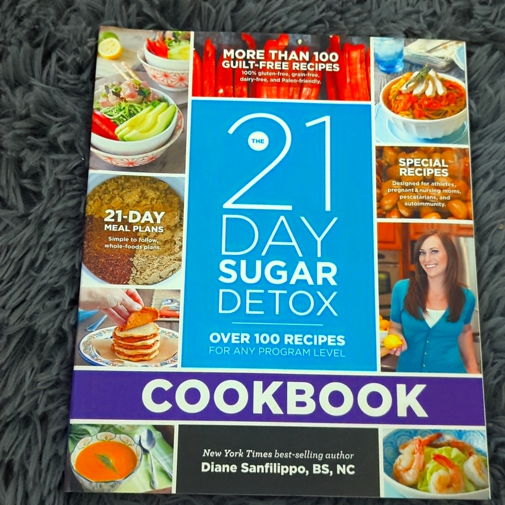 21 Day Sugar Detox Cookbook, like new, by Diane Sanfilippo
